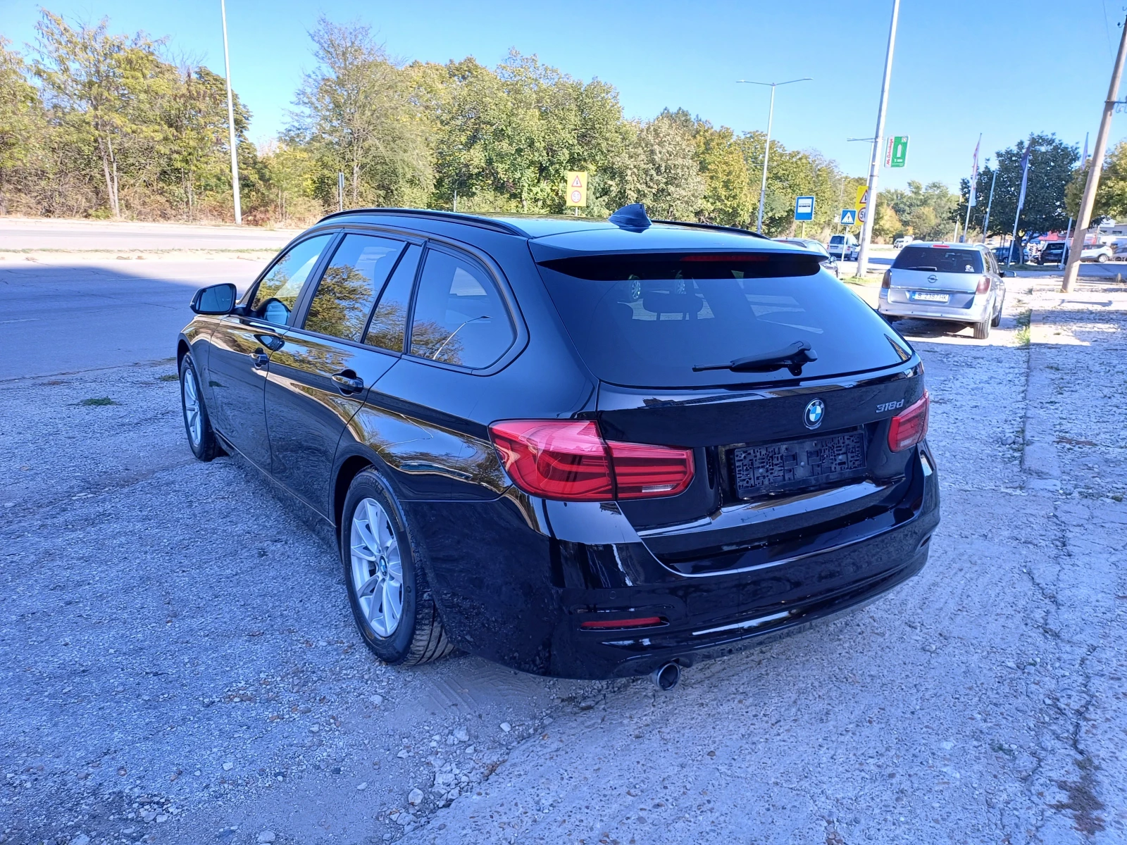 BMW 318 NAVI, LED, 150K.S - изображение 7