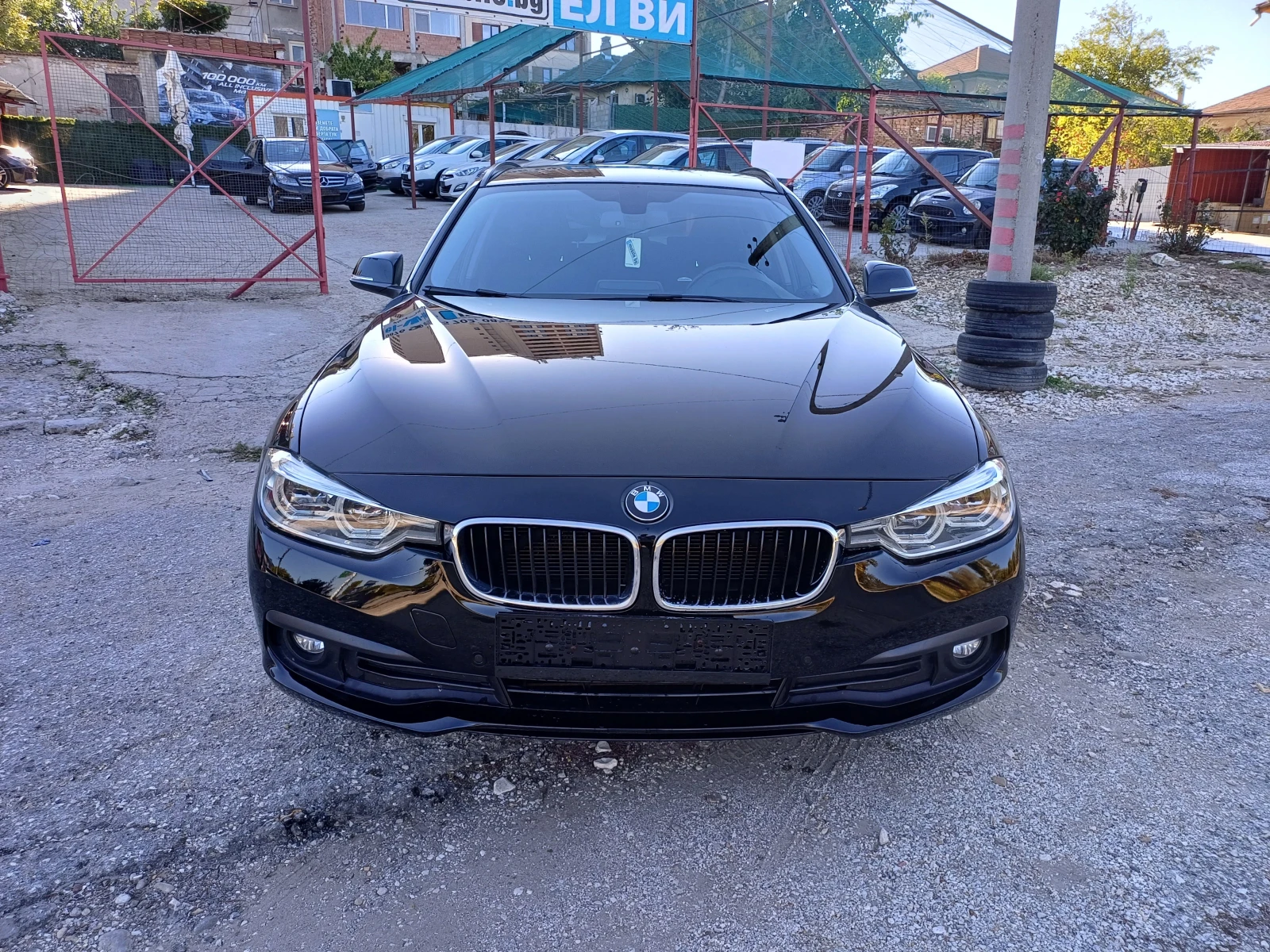 BMW 318 NAVI, LED, 150K.S - изображение 2