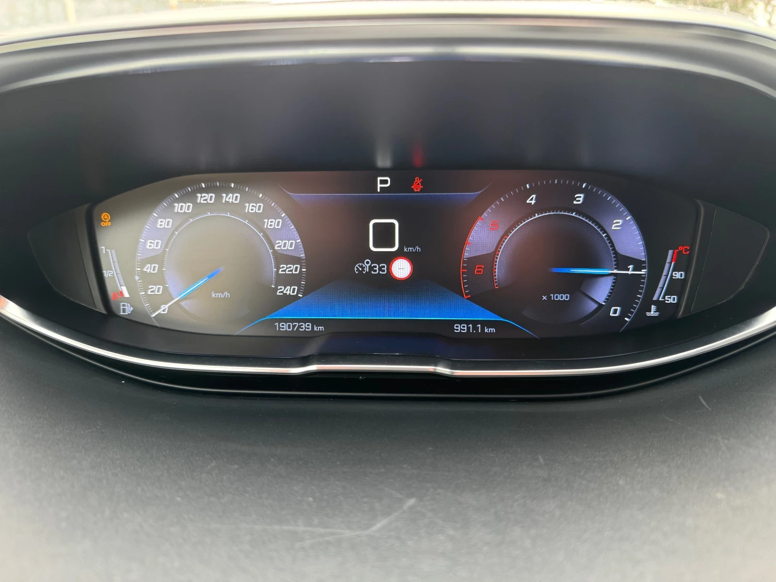 Peugeot 5008 1.5 / 6+ 1  /  /  | Mobile.bg   12