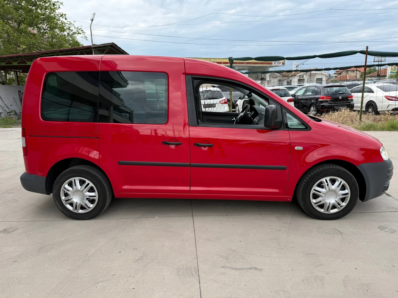 VW Caddy Life - изображение 7