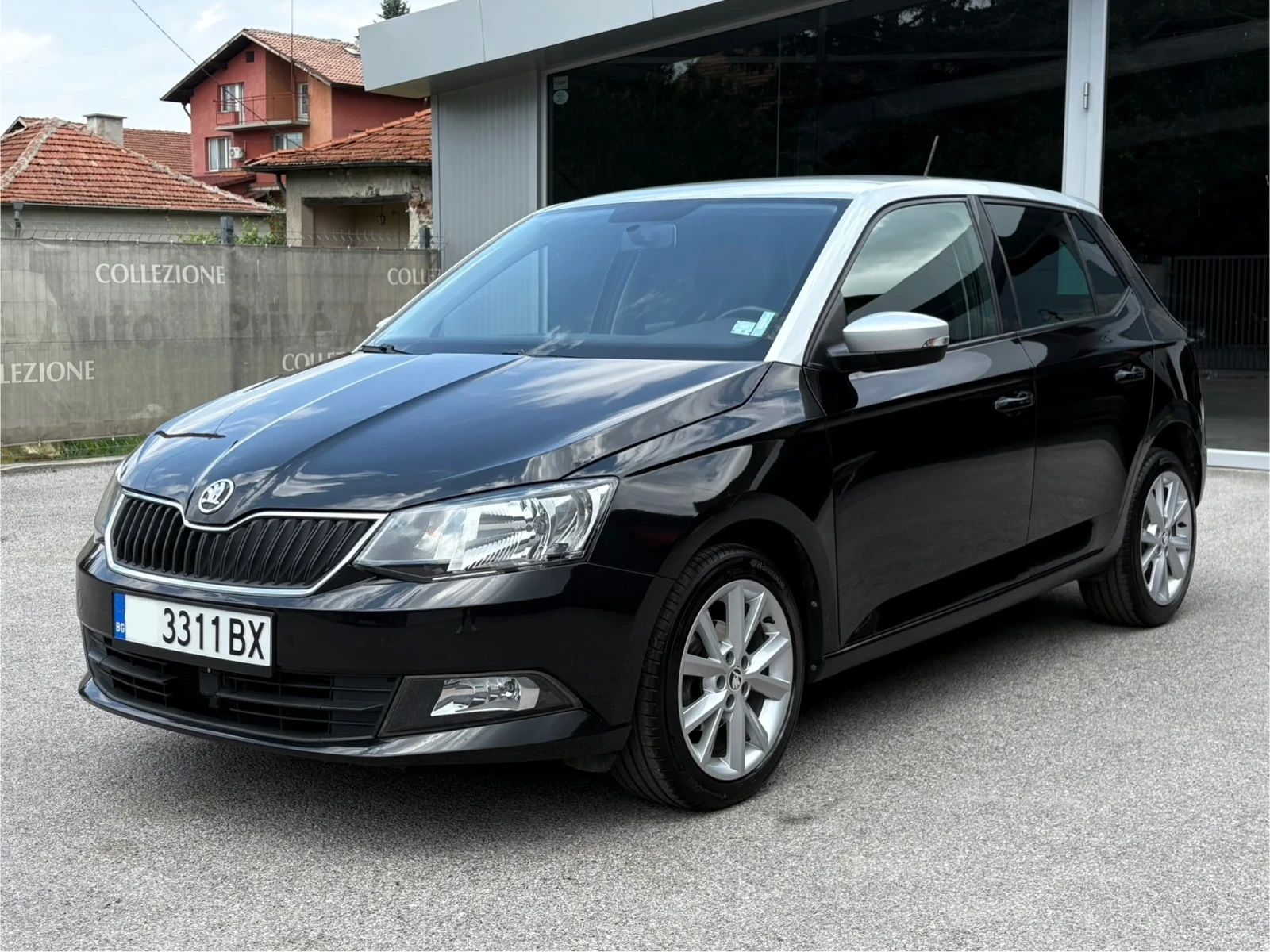 Skoda Fabia 1.4TDI, KEYLESS, DISTRONIC, РЕГИСТРИРАН, ПЕРФЕКТЕН - изображение 3