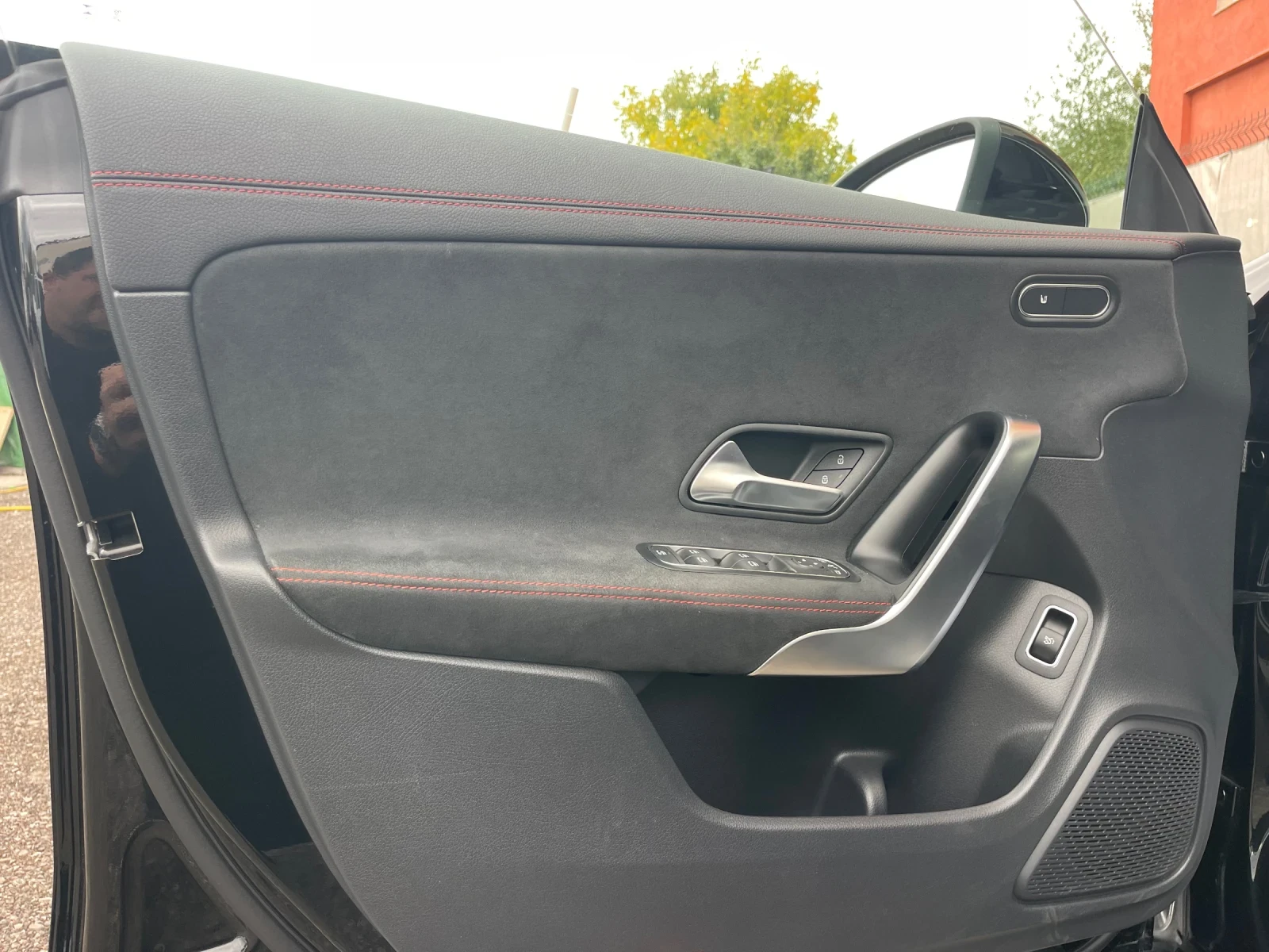 Mercedes-Benz CLA 180 AMG* KEYLESS* LED* ГАРАНЦИЯ ДО 12.2026г | Mobile.bg — изображение 16