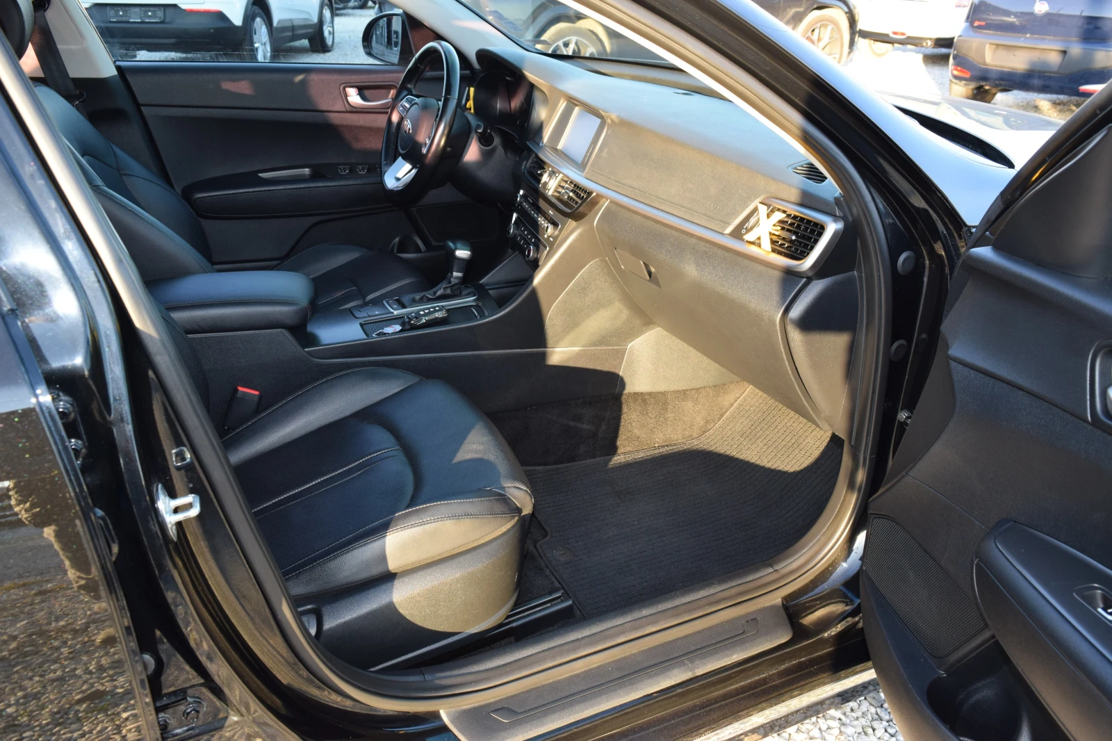 Kia K5 2.0* ���* Euro6* Keyless* ����* ������� | Mobile.bg � ����������� 11