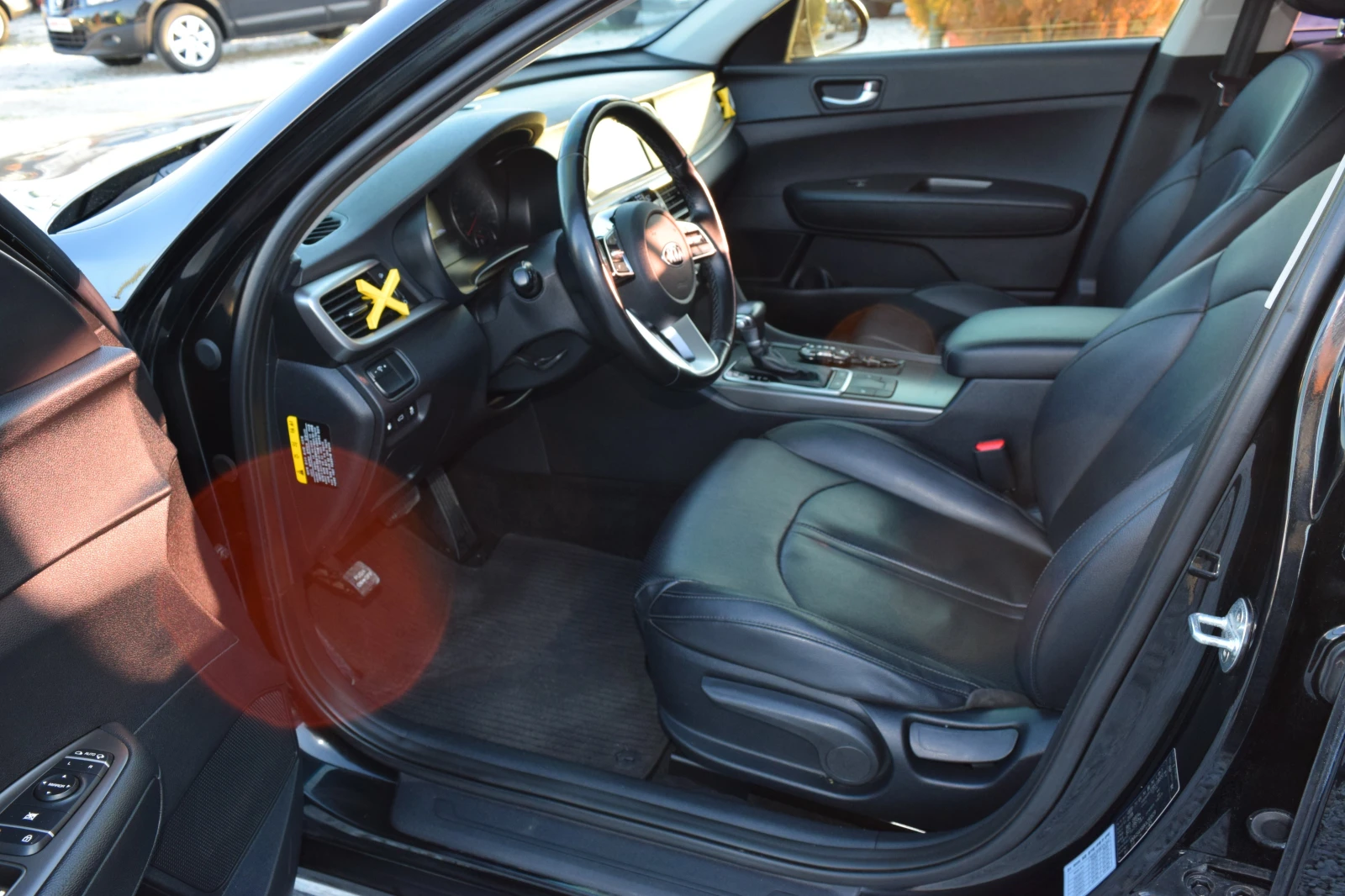 Kia K5 2.0* ГАЗ* Euro6* Keyless* Кожа* Подгрев - изображение 9