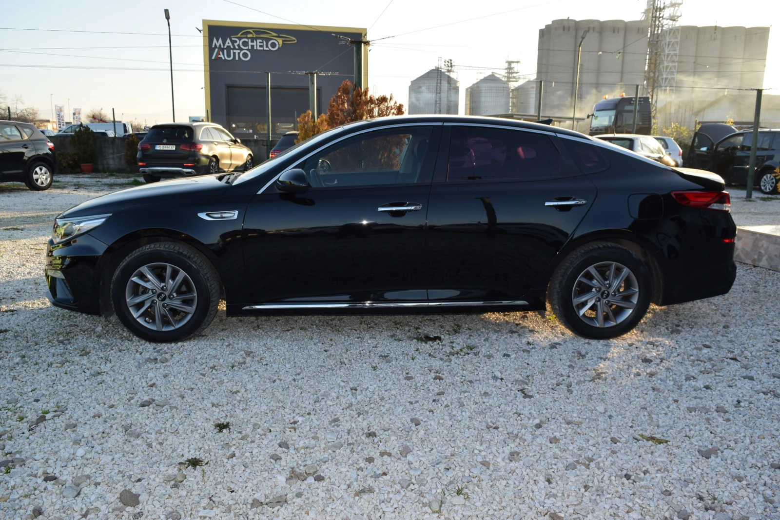 Kia K5 2.0* ГАЗ* Euro6* Keyless* Кожа* Подгрев - изображение 4