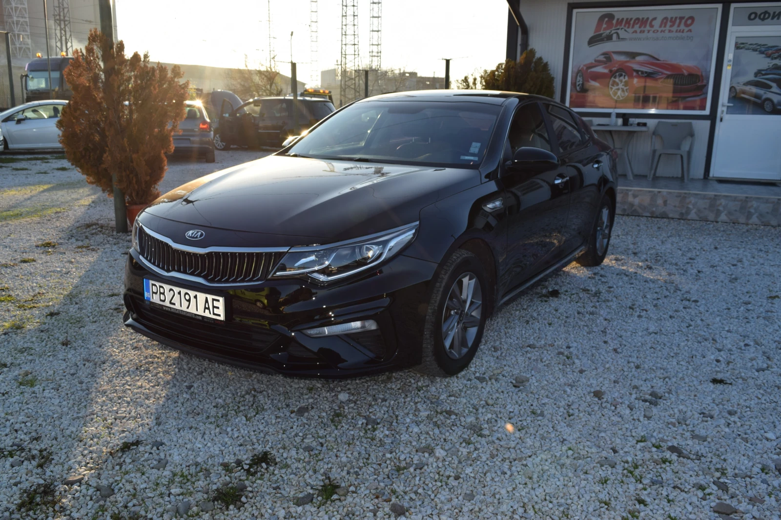 Kia K5 2.0* ГАЗ* Euro6* Keyless* Кожа* Подгрев - изображение 3