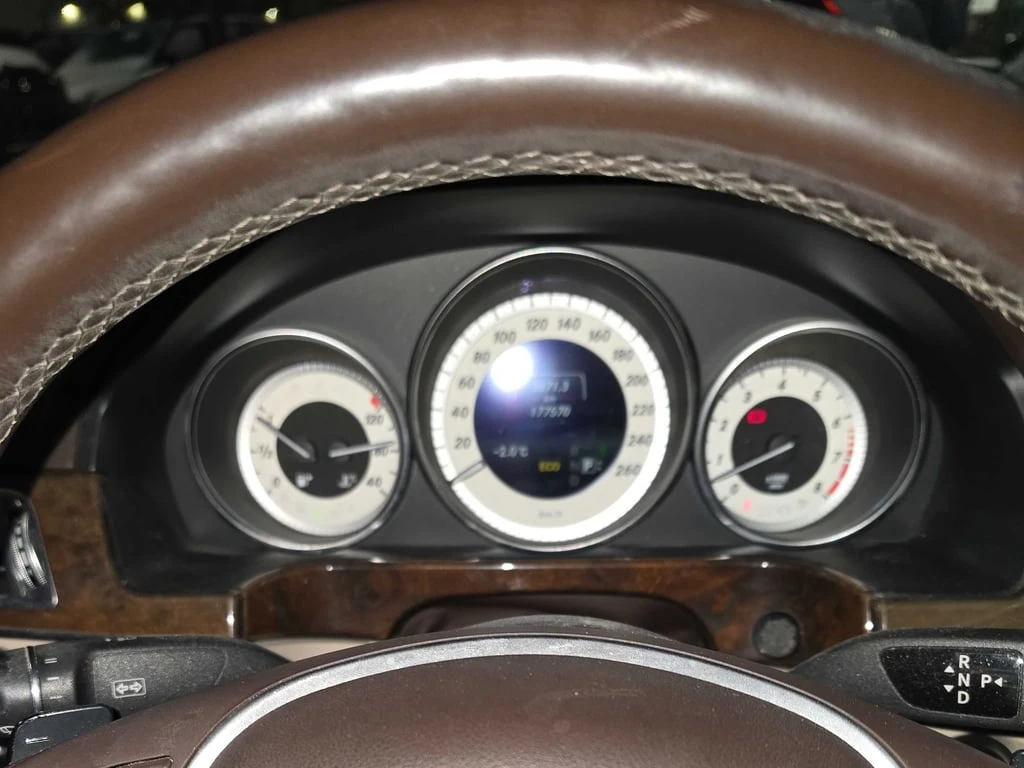 Mercedes-Benz E 350 * CARFAX * ��� ������������ ������ | Mobile.bg � ����������� 17