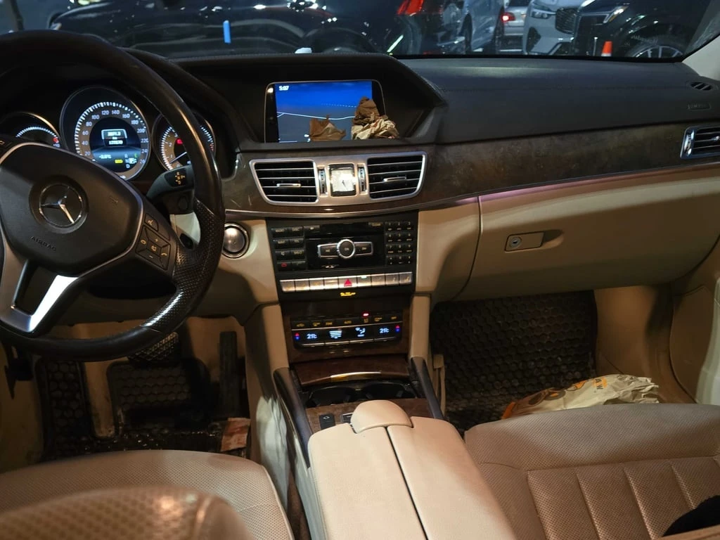 Mercedes-Benz E 350 * CARFAX * ��� ������������ ������ | Mobile.bg � ����������� 9