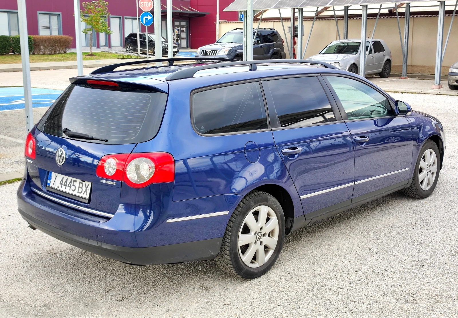 VW Passat BLUEMOTION - изображение 3