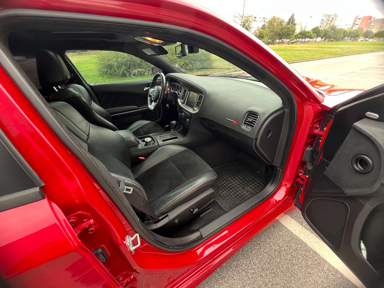 Dodge Charger 6.4 V8 HEMI SRT8 | Mobile.bg � ����������� 17