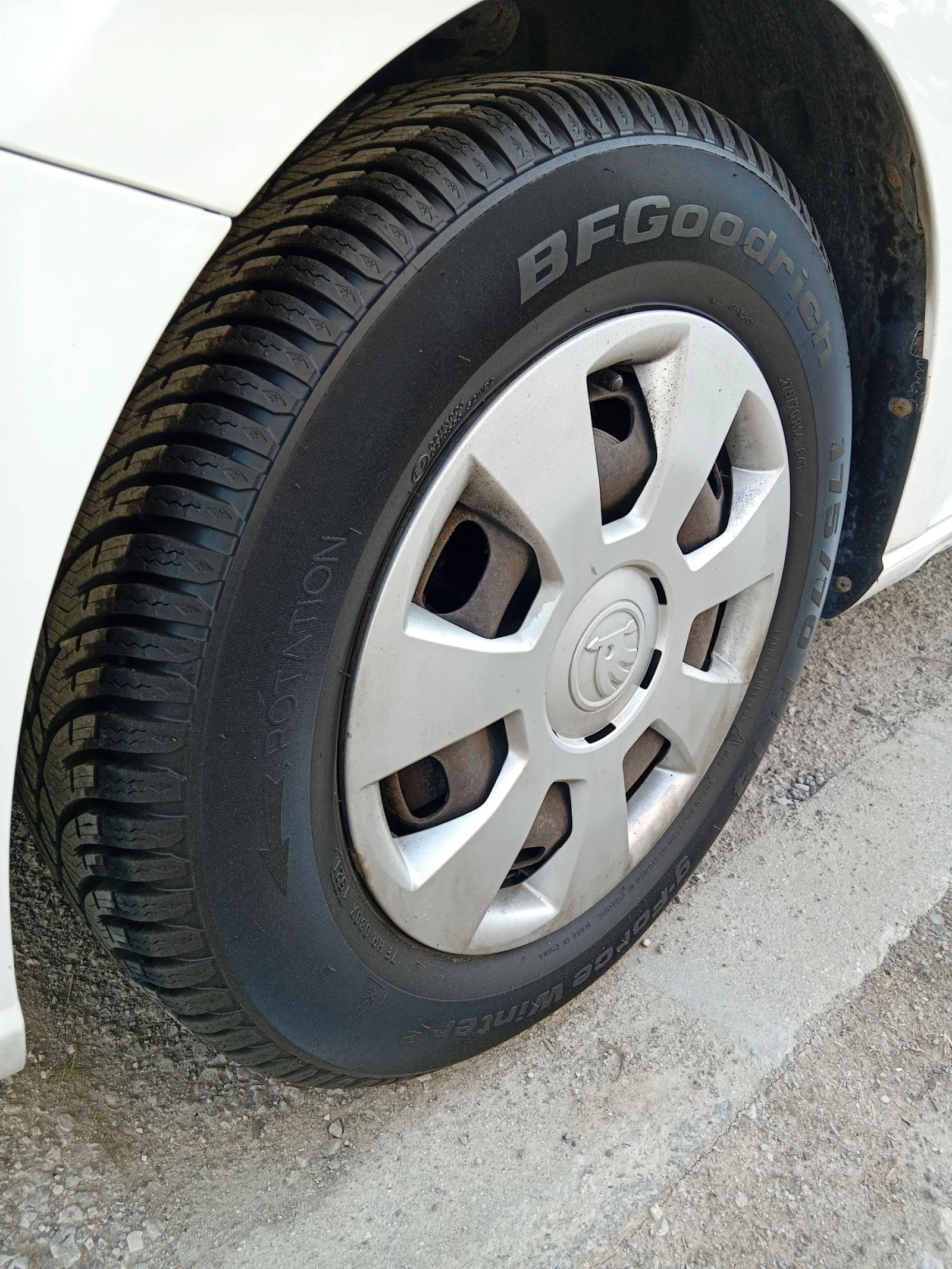 Skoda Fabia 1.4 TDI EURO 6B, снимка 11 - Автомобили и джипове - 53818239