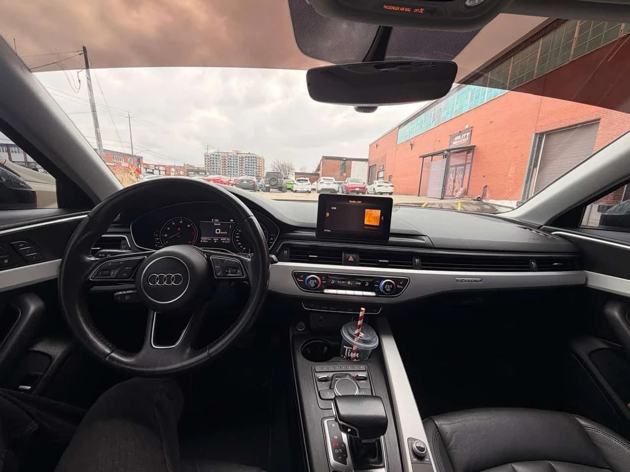 Audi A4  Komfort /CAMERA/ПОДГРЕВИ/PANO, снимка 9 - Автомобили и джипове - 53953964