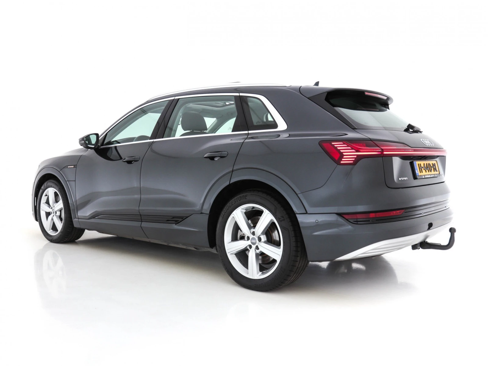 Audi E-Tron 50 - Electric, снимка 4 - Автомобили и джипове - 54254387