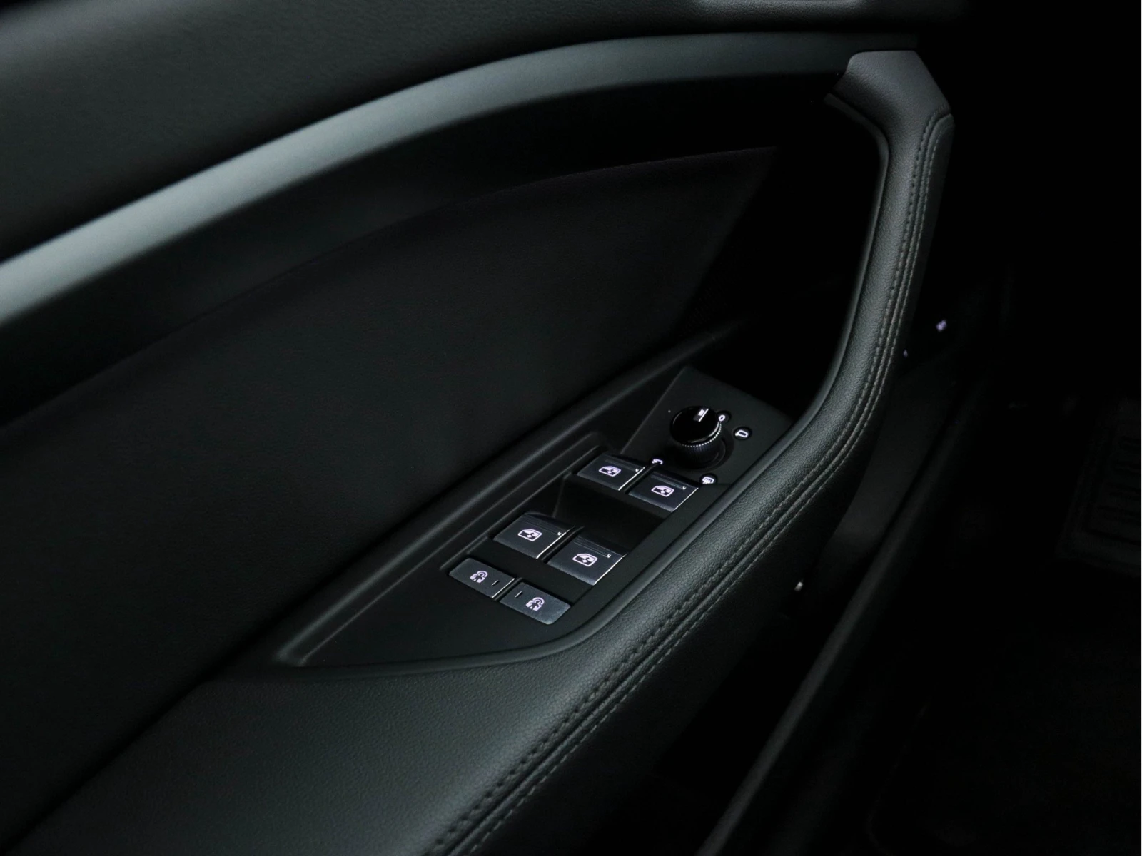 Audi E-Tron 50 - Electric, снимка 8 - Автомобили и джипове - 54254387