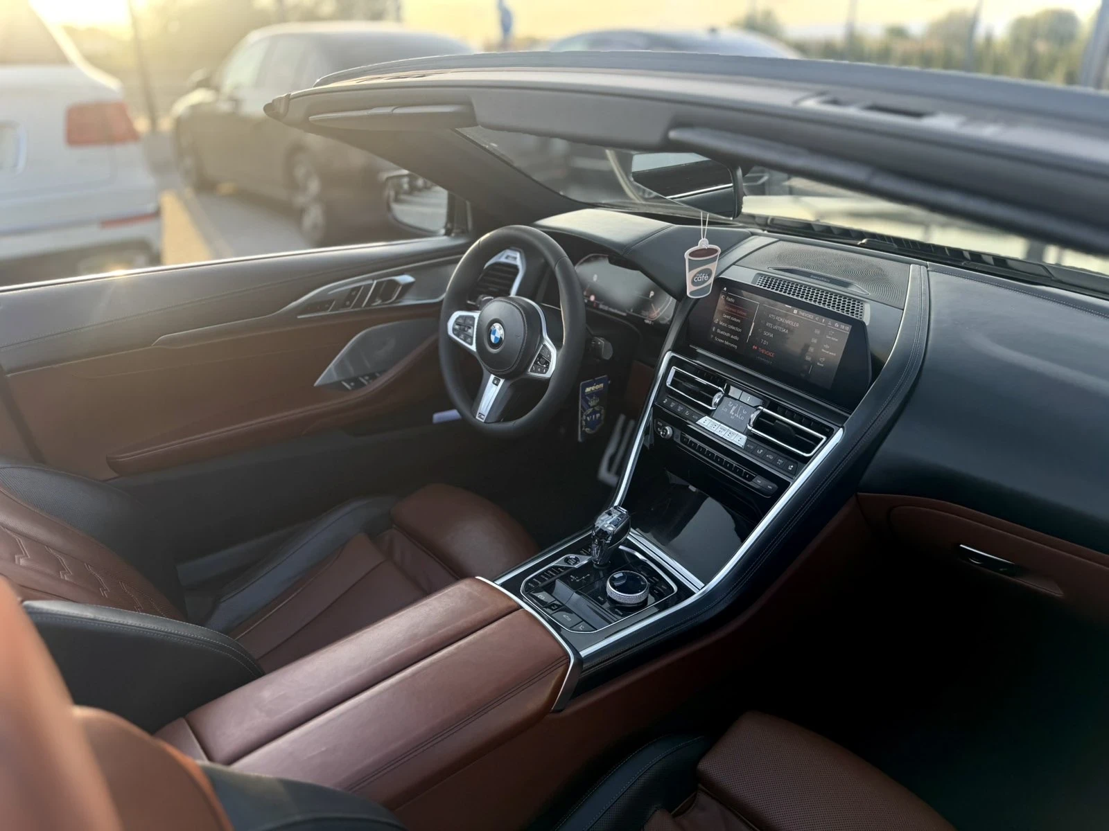BMW 840 B&W INDIVIDUAL FULL, снимка 11 - Автомобили и джипове - 54323707