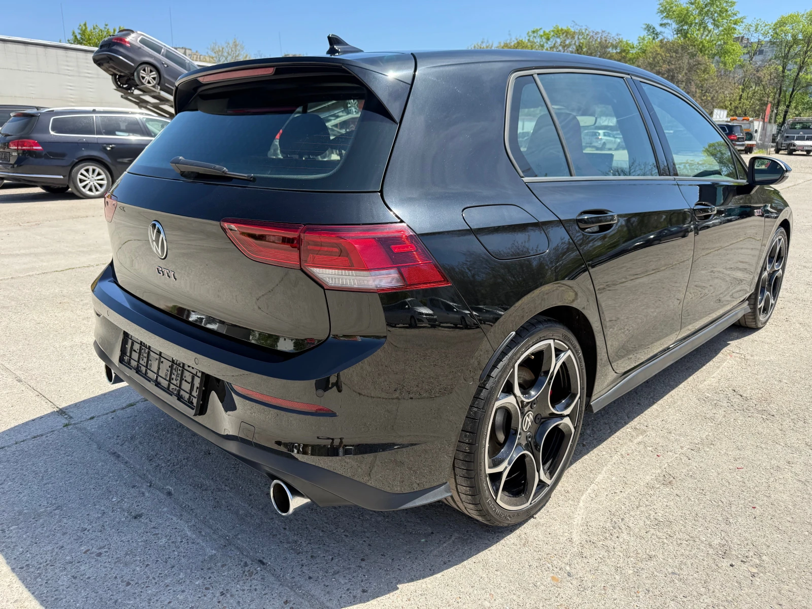 VW Golf 8 GTI, снимка 6 - Автомобили и джипове - 54370433