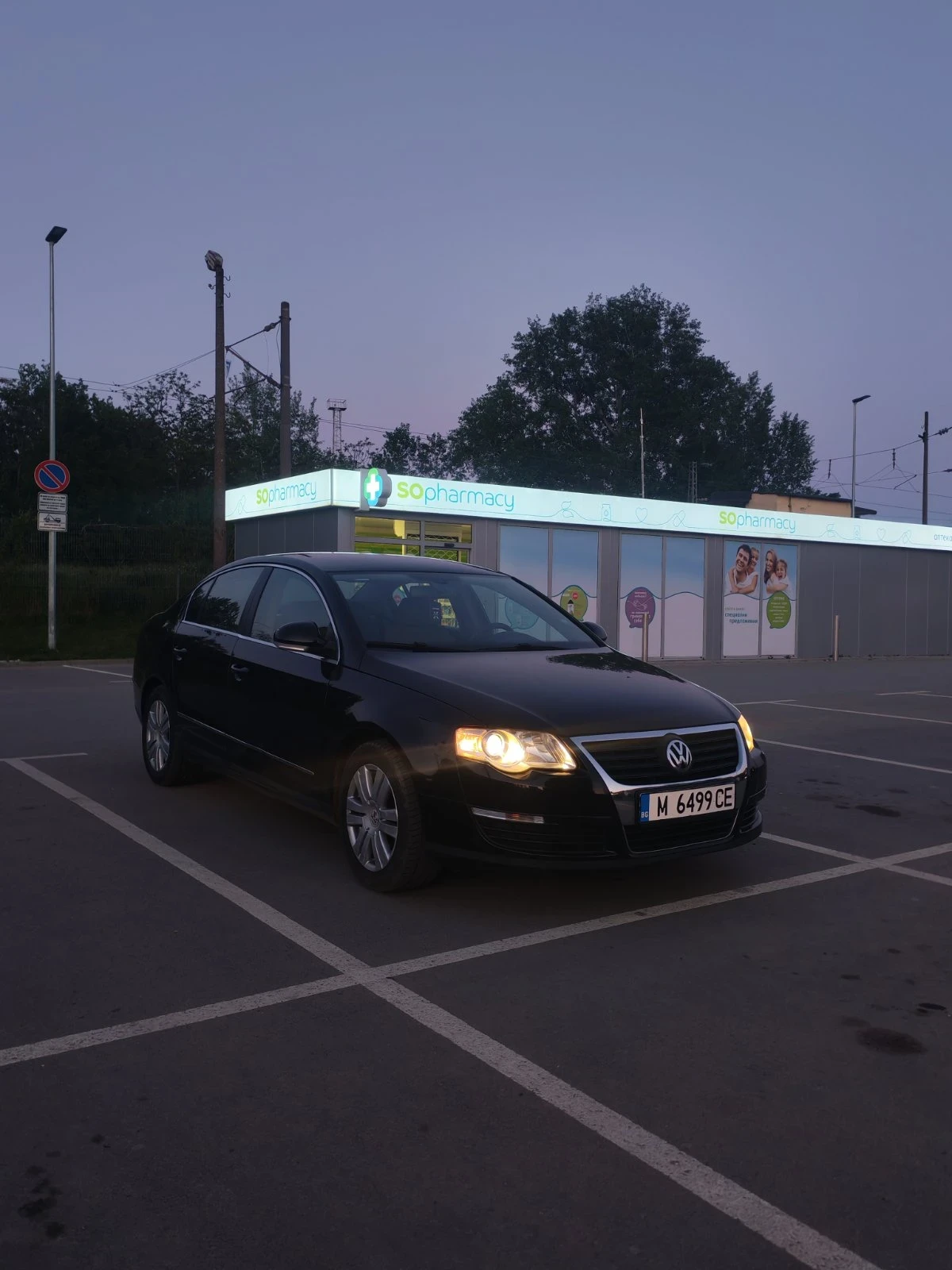 VW Passat, снимка 5 - Автомобили и джипове - 54409752