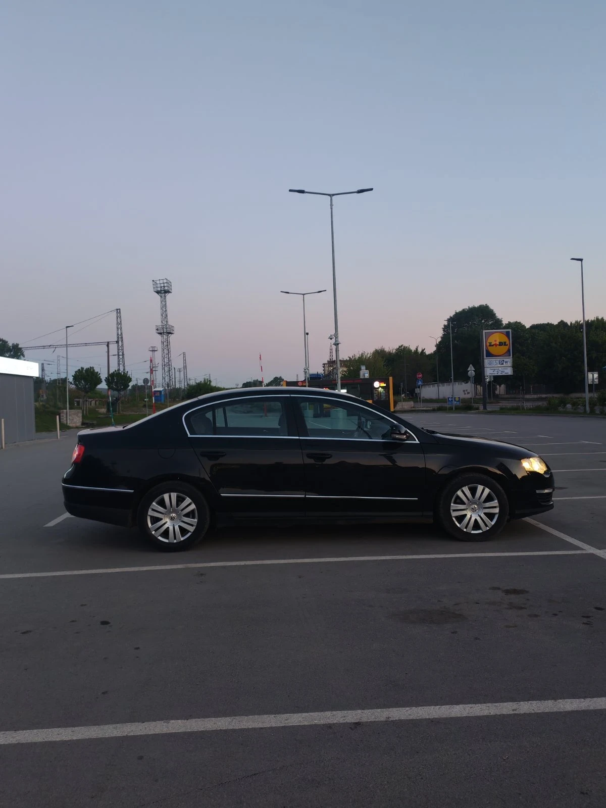 VW Passat, снимка 3 - Автомобили и джипове - 54409752