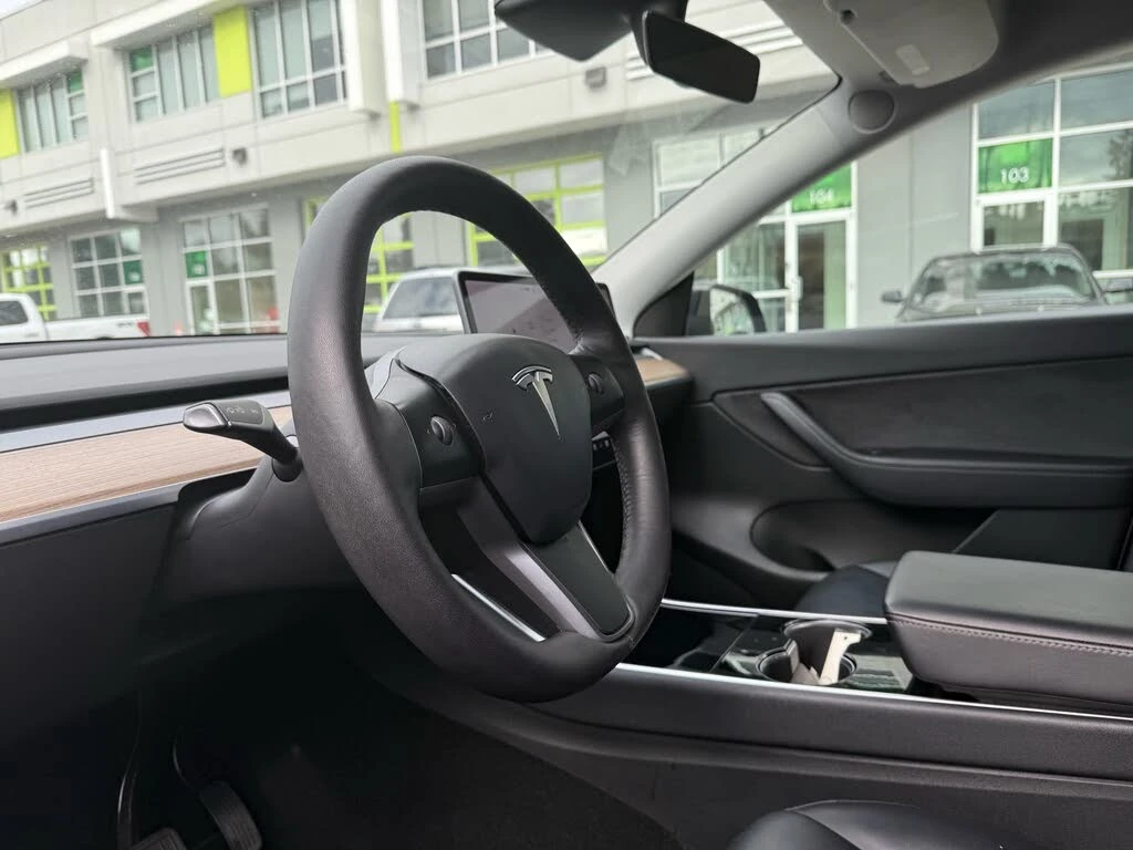 Tesla Model Y SPECIAL/PANORAMA/360CAM/#УНИКАТ# !FULL!, снимка 7 - Автомобили и джипове - 55121117