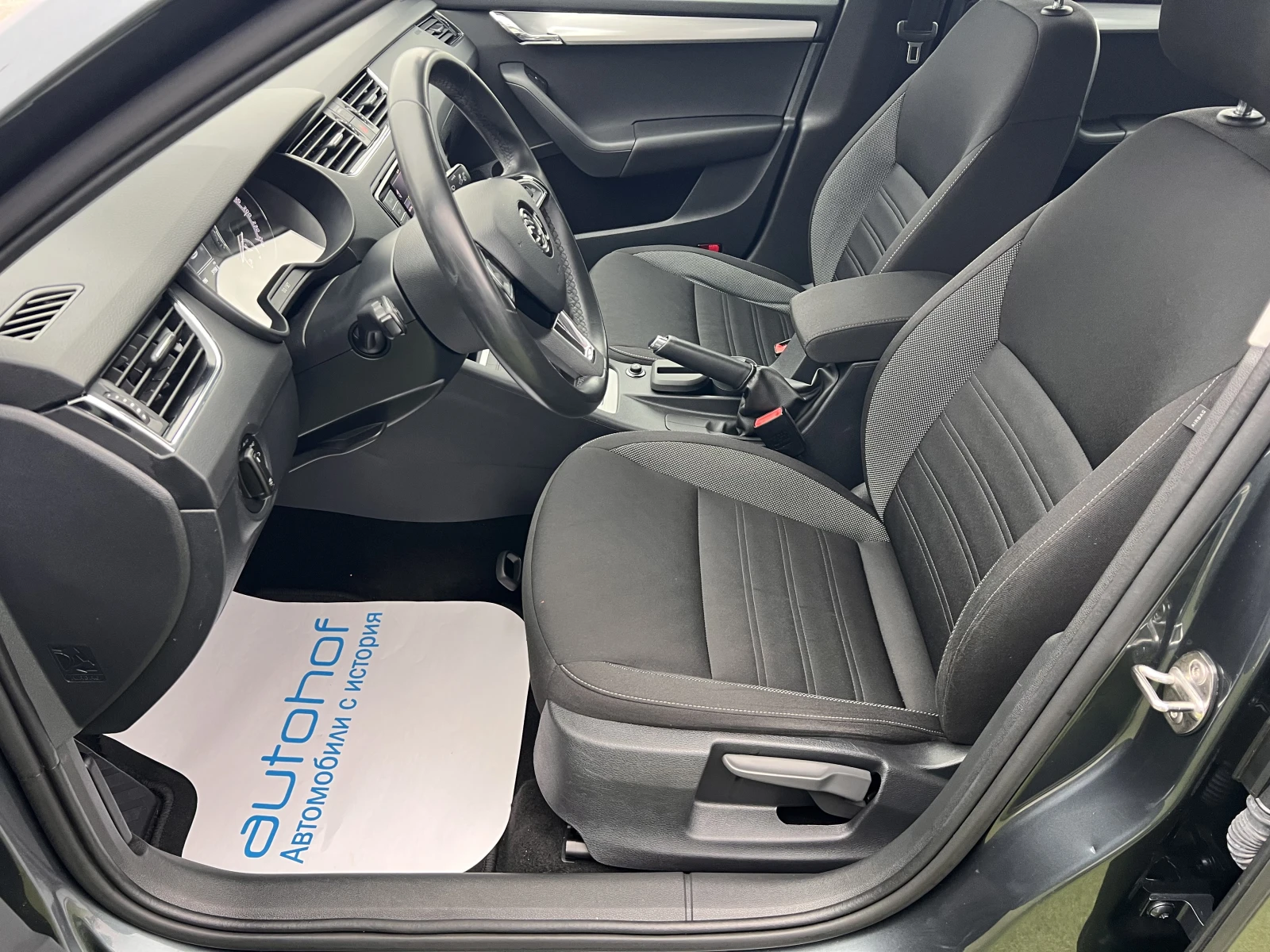 Skoda Octavia AMBITION/1.6TDI/116k.c./5MT | Mobile.bg � ����������� 8