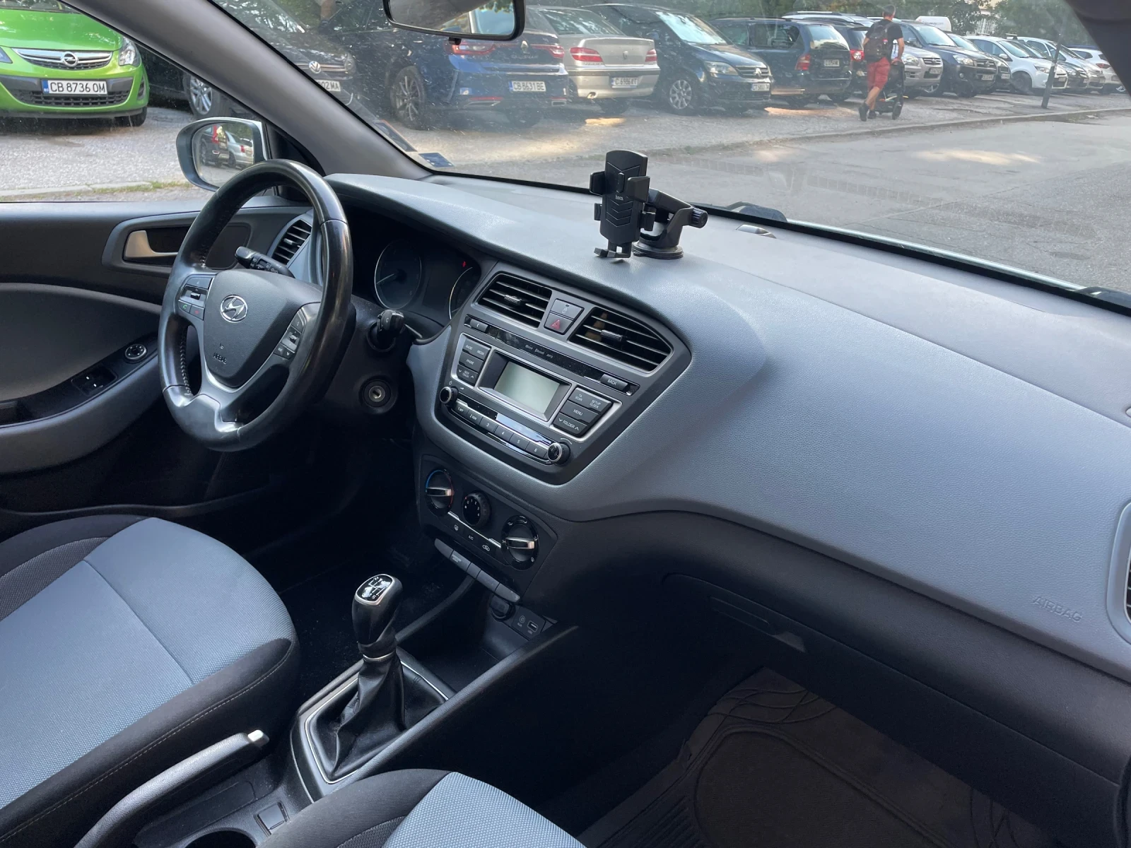 Hyundai I20 1.4 GRDI, 90 ps, снимка 9 - Автомобили и джипове - 55392148