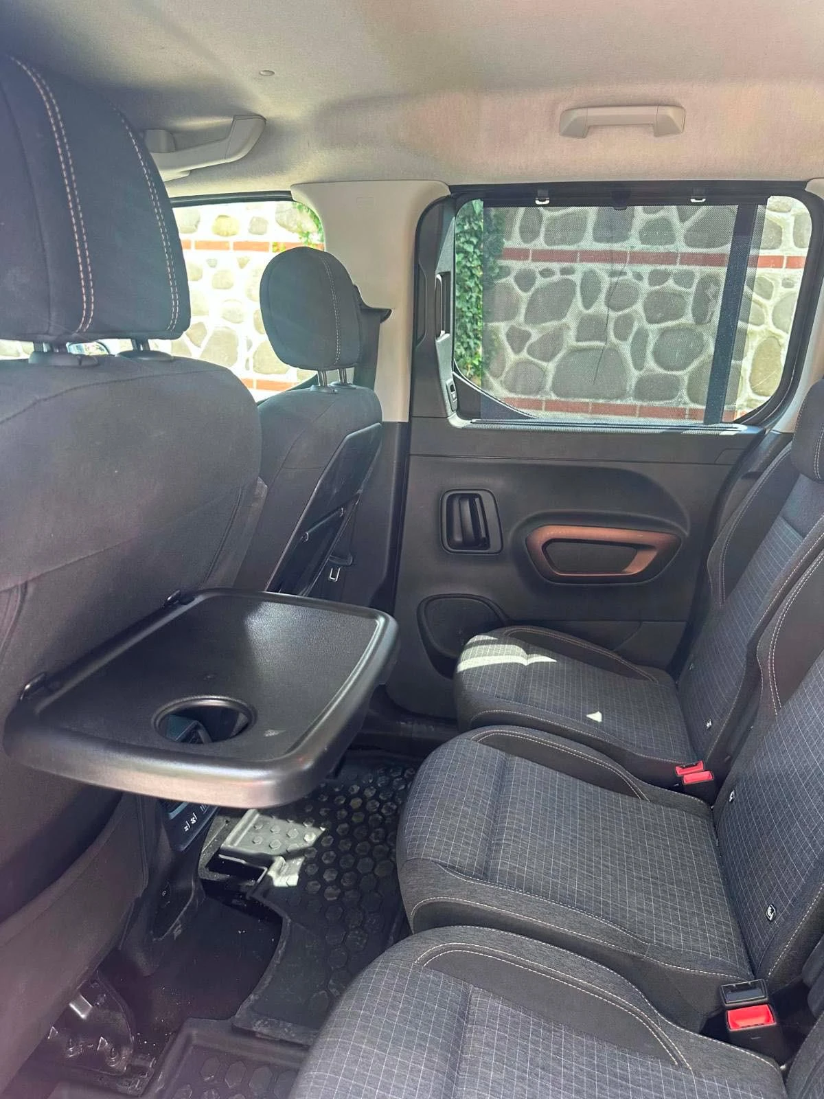 Peugeot Rifter 1.5 HDI GT Line, снимка 8 - Автомобили и джипове - 55612874