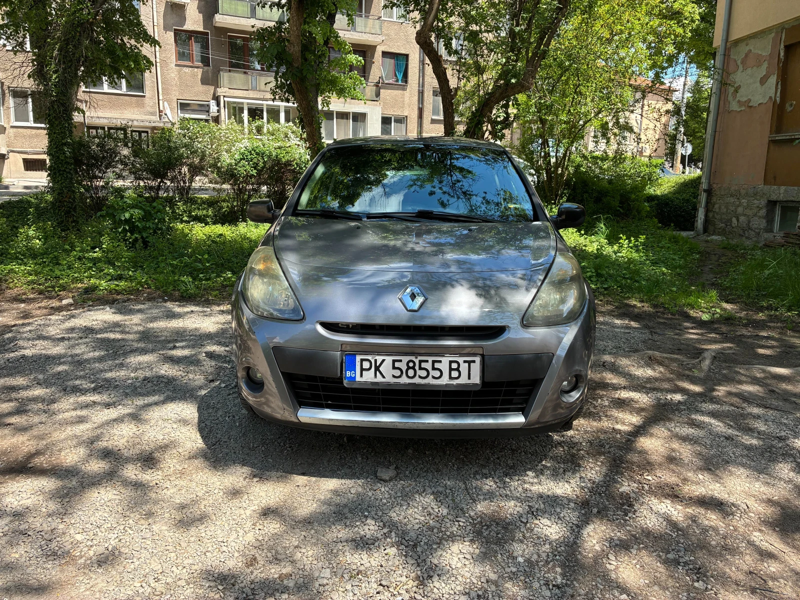 Renault Clio 1.5 DCi, снимка 2 - Автомобили и джипове - 55891162