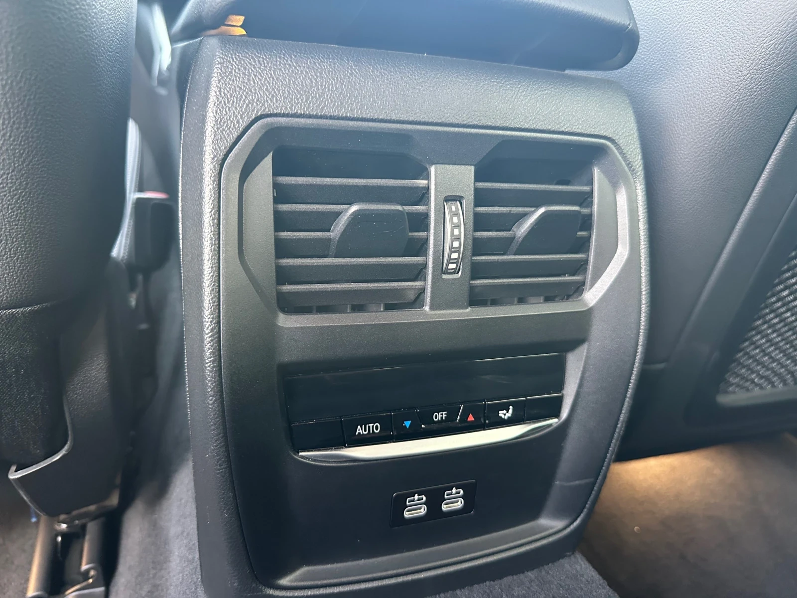 BMW i4 edrive 40   84kw, снимка 14 - Автомобили и джипове - 56228492