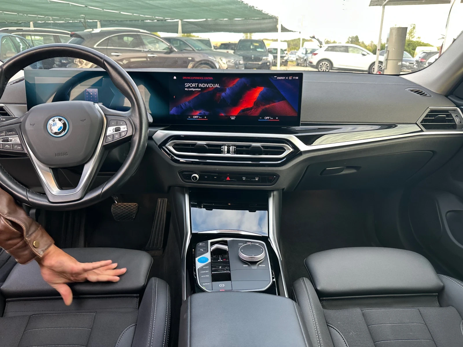 BMW i4 edrive 40   84kw, снимка 9 - Автомобили и джипове - 56228492
