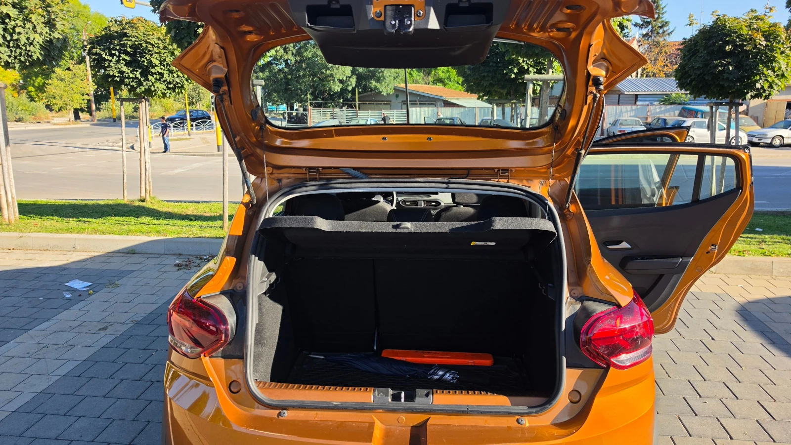 Dacia Sandero STEPWAY, снимка 5 - Автомобили и джипове - 56349465