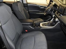 Toyota Rav4 XLE AWD* DISTRONIC* КАМЕРА* ПОДГРЕВ* ШИБИДАХ* , снимка 7