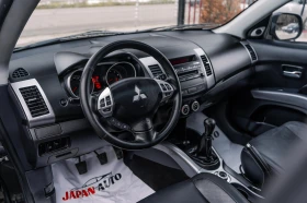 Mitsubishi Outlander 2.4i FULL! АВТОМОБИЛЪТ СЕ ПРОДАВА С ГАРАНЦИЯ, снимка 9