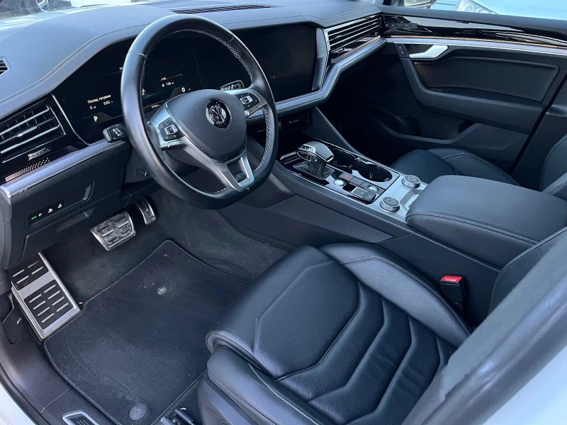 VW Touareg R line, 2019, 83000km, снимка 7 - Автомобили и джипове - 44975446