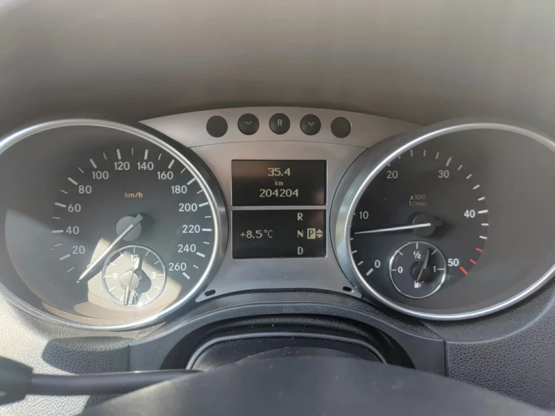 Mercedes-Benz ML 280  cdi 4matic, снимка 8 - Автомобили и джипове - 48847522