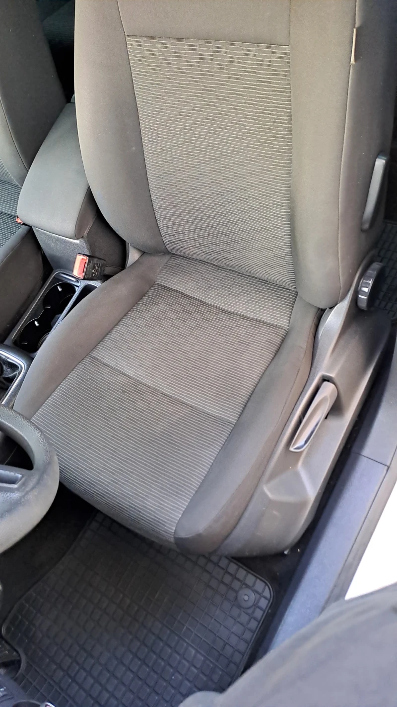 VW Tiguan FACELIFT 2.0TDI 4X4 202.000км, снимка 9 - Автомобили и джипове - 50649924