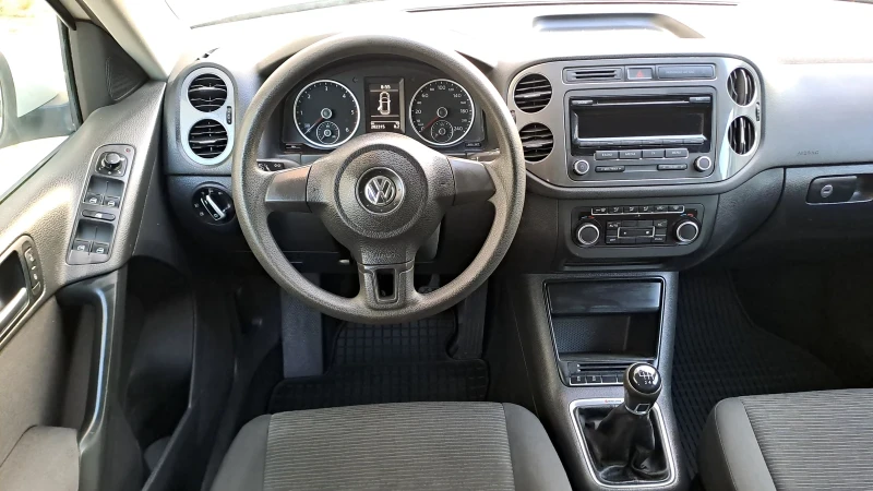 VW Tiguan FACELIFT 2.0TDI 4X4 202.000км, снимка 7 - Автомобили и джипове - 50649924