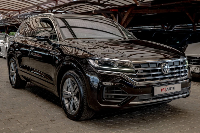 VW Touareg 4.0TDI/Rline/Обдухване/Камера/4Motion/Амбиент, снимка 3 - Автомобили и джипове - 51499840
