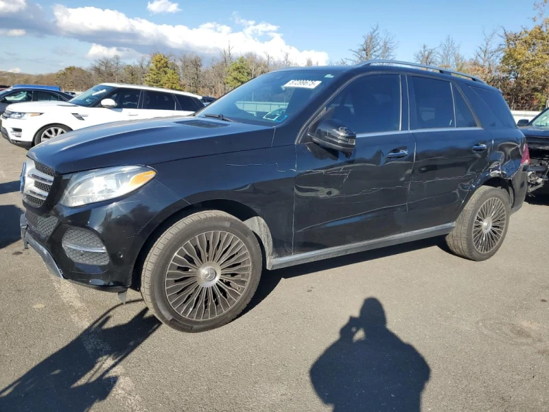Mercedes-Benz GLE 350 4MATIC Harman/Kardon* Keyless* м.точка* подгрев* , снимка 2 - Автомобили и джипове - 52572540