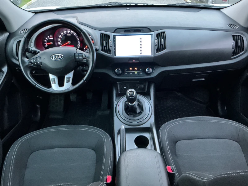 Kia Sportage 1.7 CRDI, снимка 12 - Автомобили и джипове - 52646012