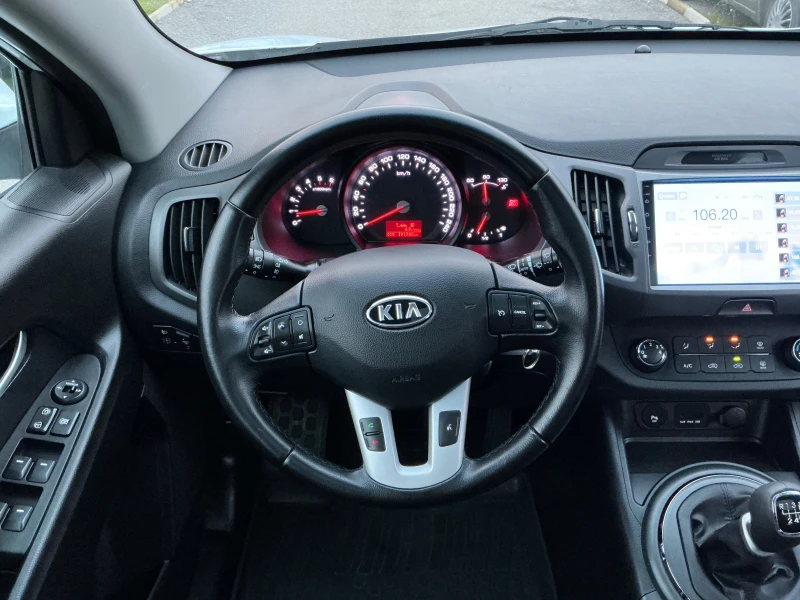 Kia Sportage 1.7 CRDI, снимка 11 - Автомобили и джипове - 52646012