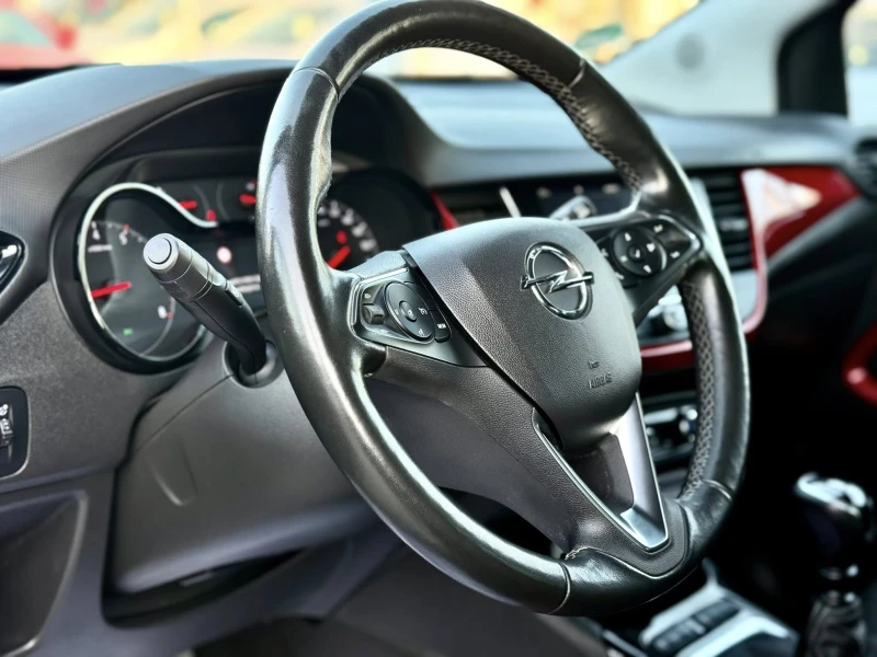 Opel Crossland X 1.5 GS LINE, снимка 10 - Автомобили и джипове - 52799404