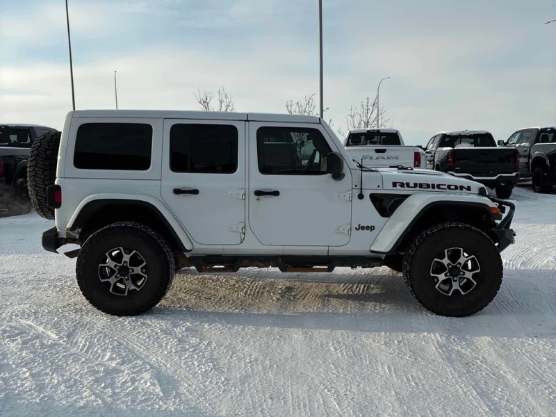 Jeep Wrangler 2018 Rubicon * CARFAX * БЕЗ ПЪРВОНАЧАЛНА ВНОСКА, снимка 5 - Автомобили и джипове - 52831598