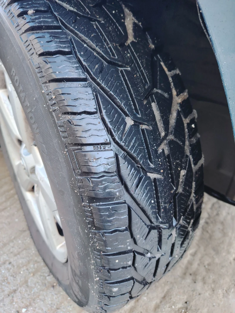 Toyota Rav4, снимка 14 - Автомобили и джипове - 53349671