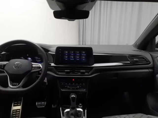 VW T-Roc 2.0TDI/150HP/R-LINE/4M/CAM/ACC/135z - изображение 6