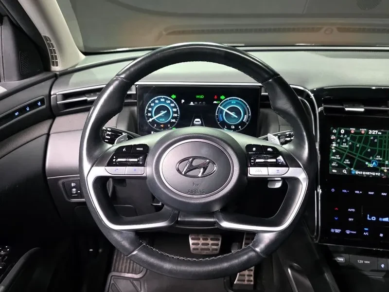 Hyundai Tucson 1.6 Hybrid - САМО 30% АВАНС, снимка 13 - Автомобили и джипове - 55991560