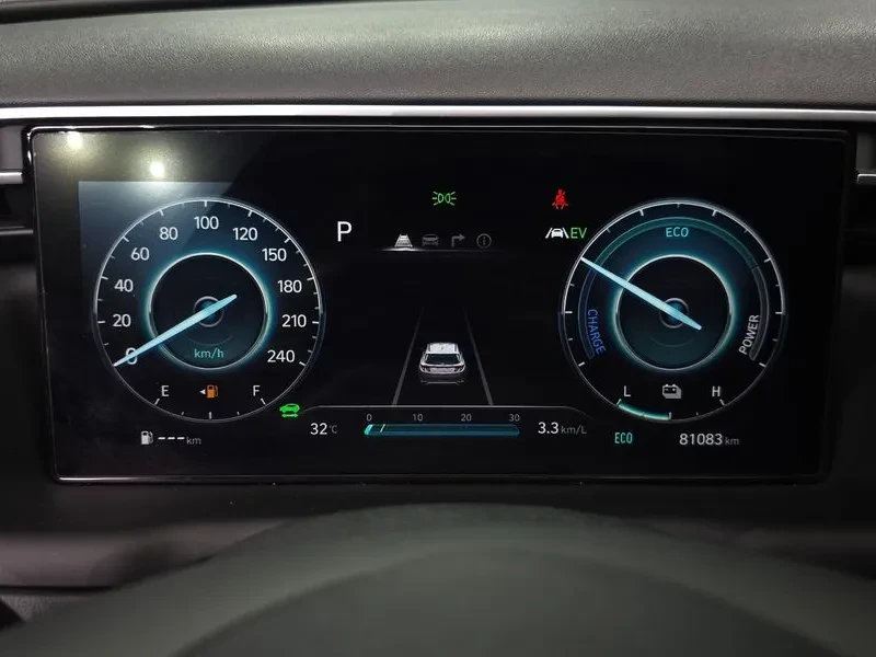 Hyundai Tucson 1.6 Hybrid - САМО 30% АВАНС, снимка 8 - Автомобили и джипове - 55991560