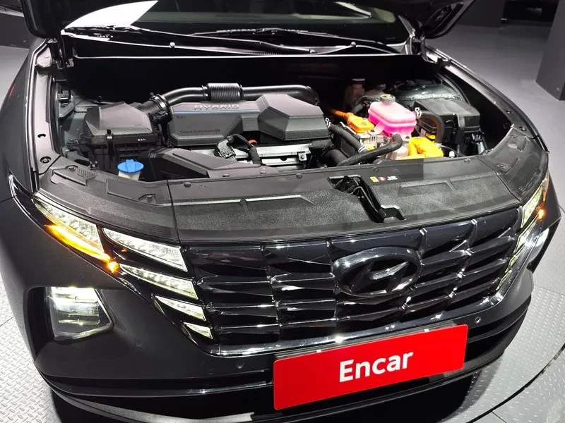 Hyundai Tucson 1.6 Hybrid - САМО 30% АВАНС, снимка 6 - Автомобили и джипове - 55991560