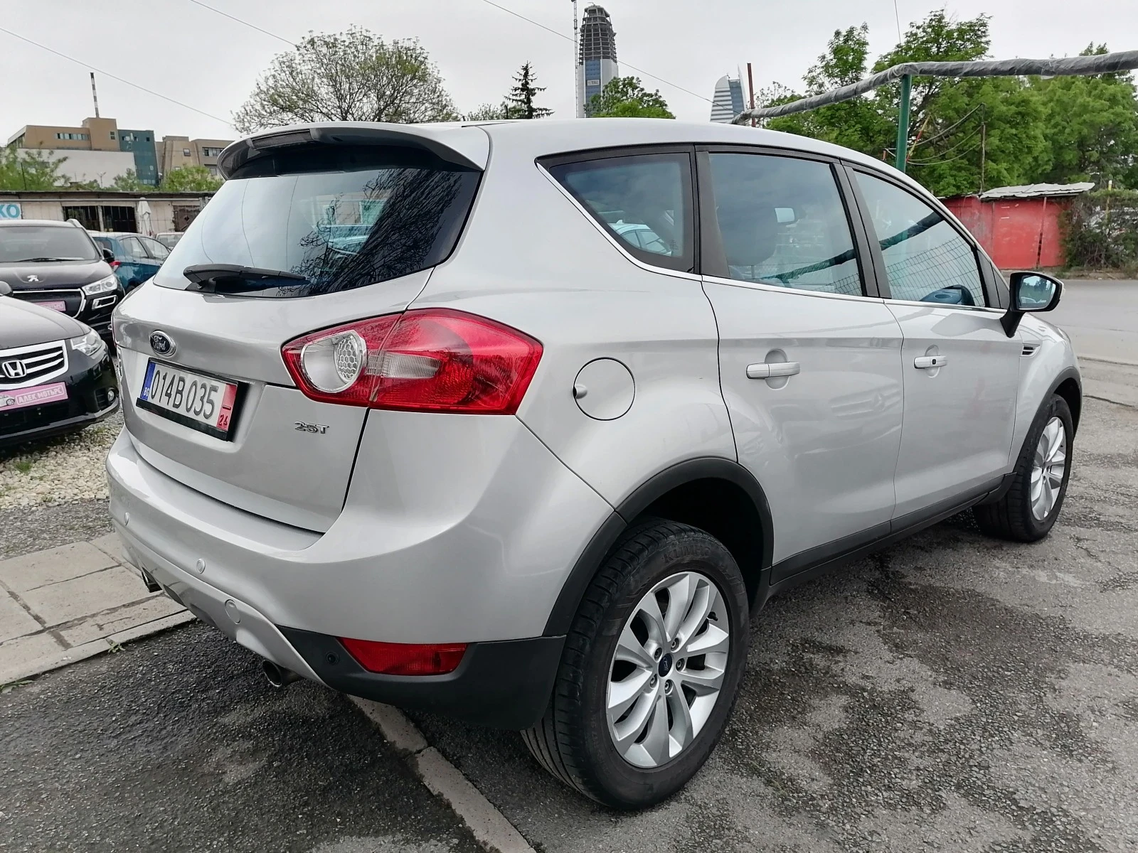 Ford Kuga 2.5i turbo - изображение 4