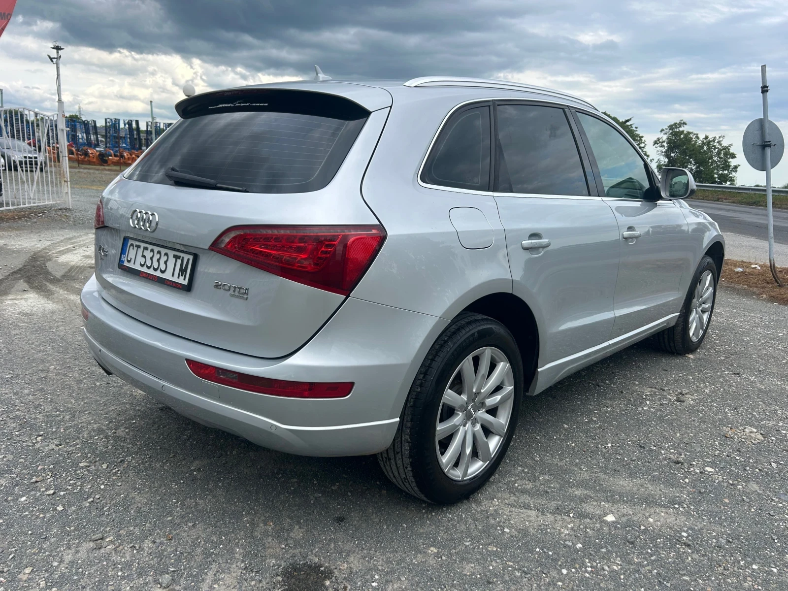 Audi Q5 2.0 TDI - 170 кс / 6-СКОРОСТИ / QUATTRO / НАВИ  - изображение 5