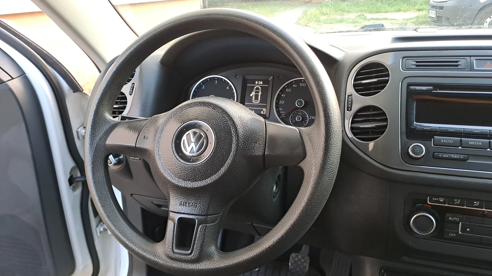 VW Tiguan FACELIFT 2.0TDI 4X4 202.000км - изображение 8